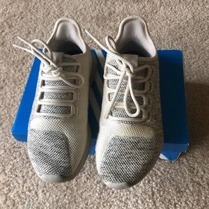 Adidas tubular shadow